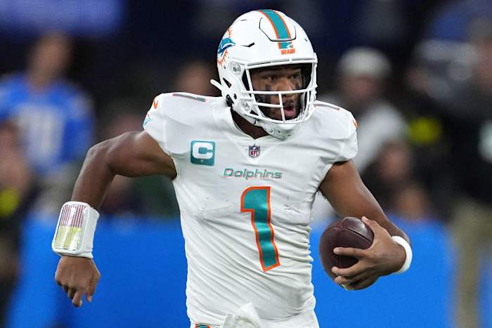 Miami Dolphins quarterback Tua Tagovailoa